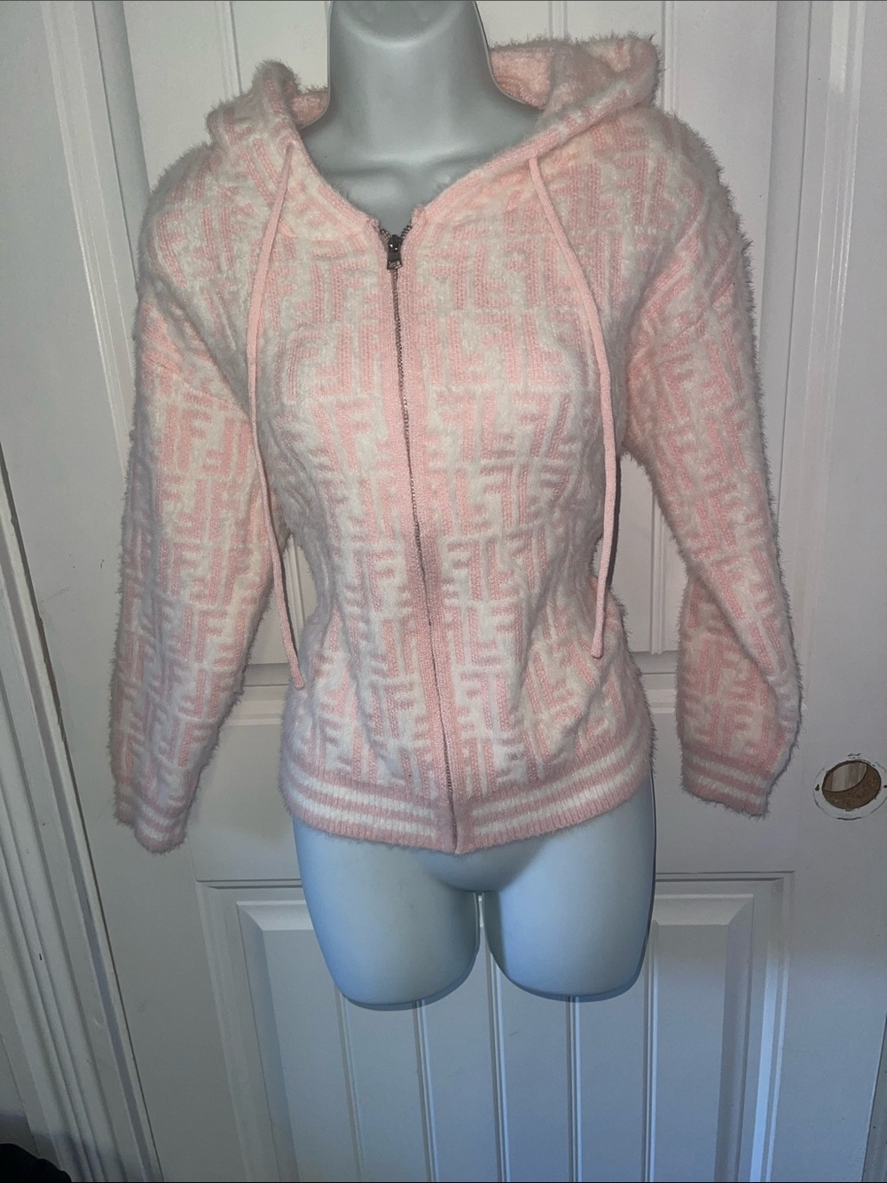 FF NEW m/lSoft Pink FUZZY Wuzzy Hooded Zip Front Women's Jacket